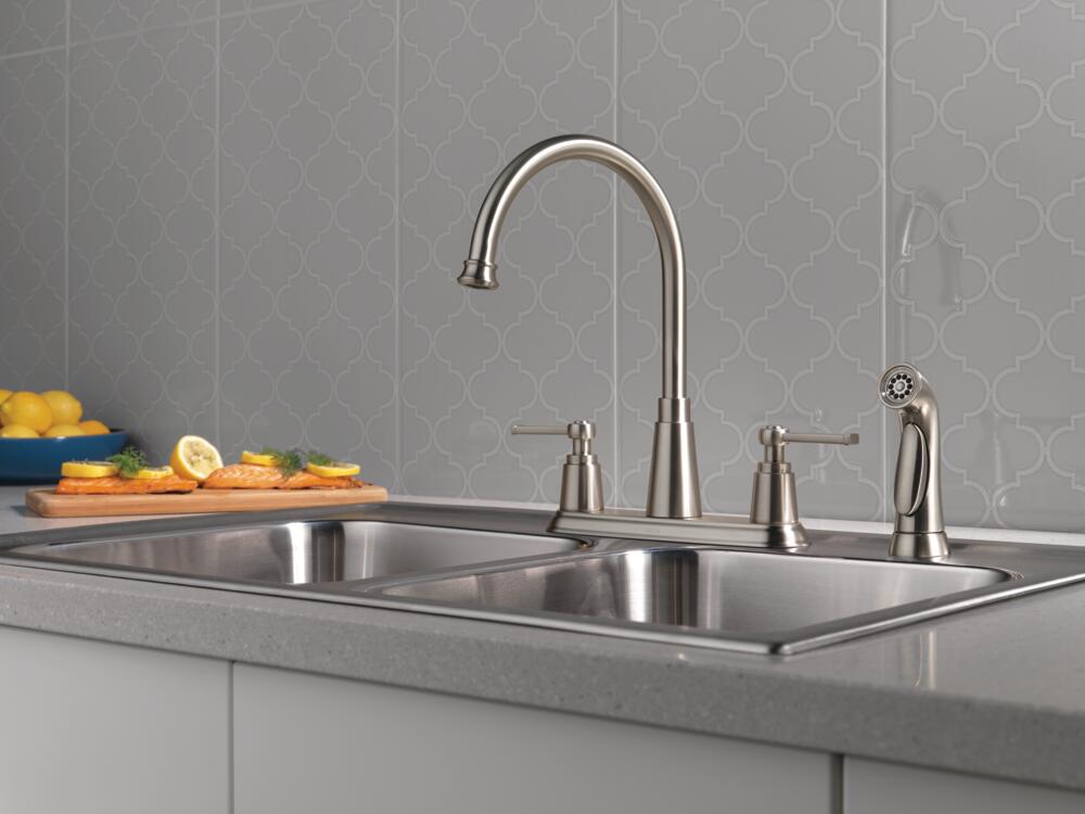 Delta Emmett 2-Handle Kitchen Faucet with Spray