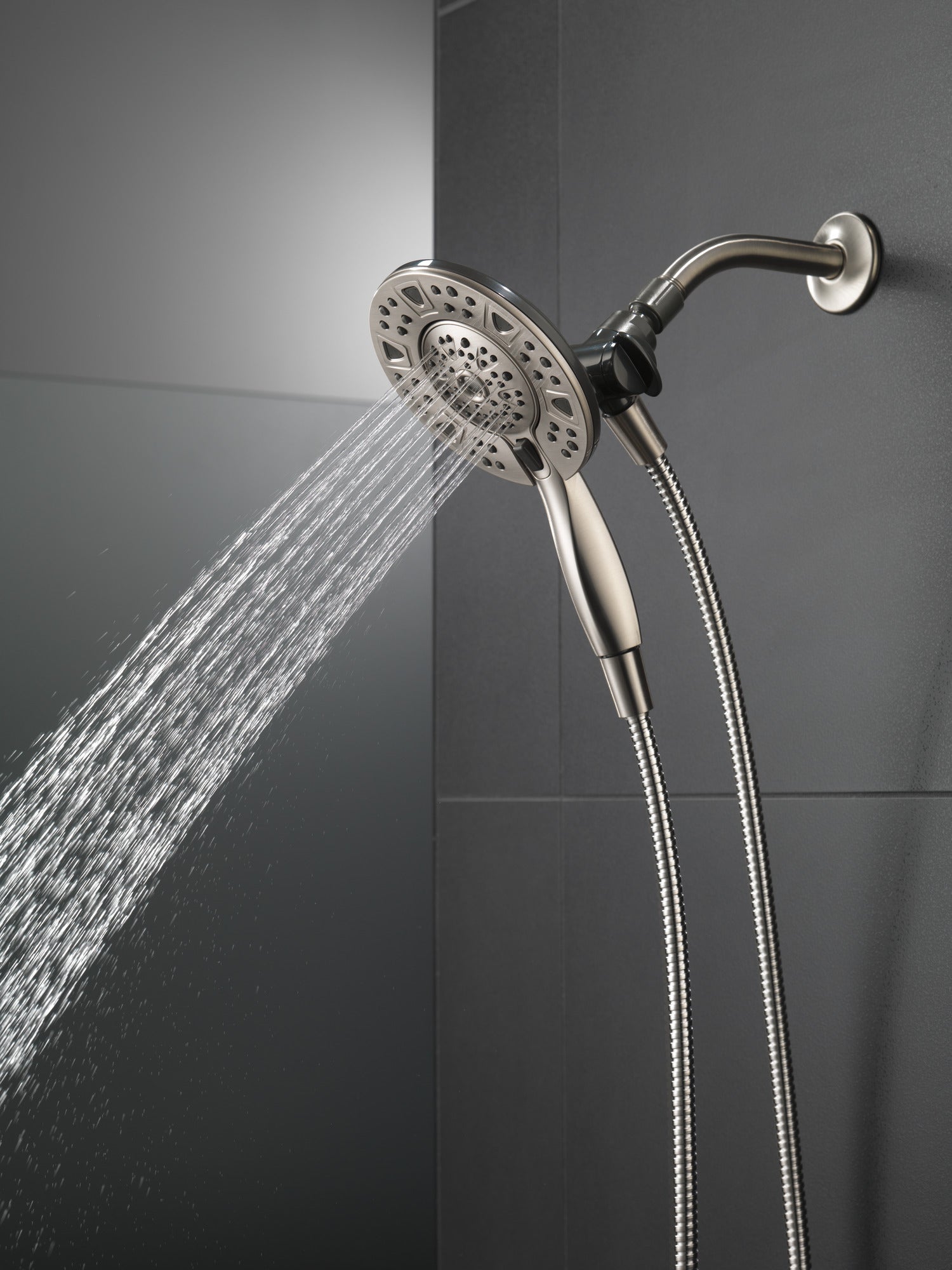 Delta In2ition 4-Setting Combination Showering