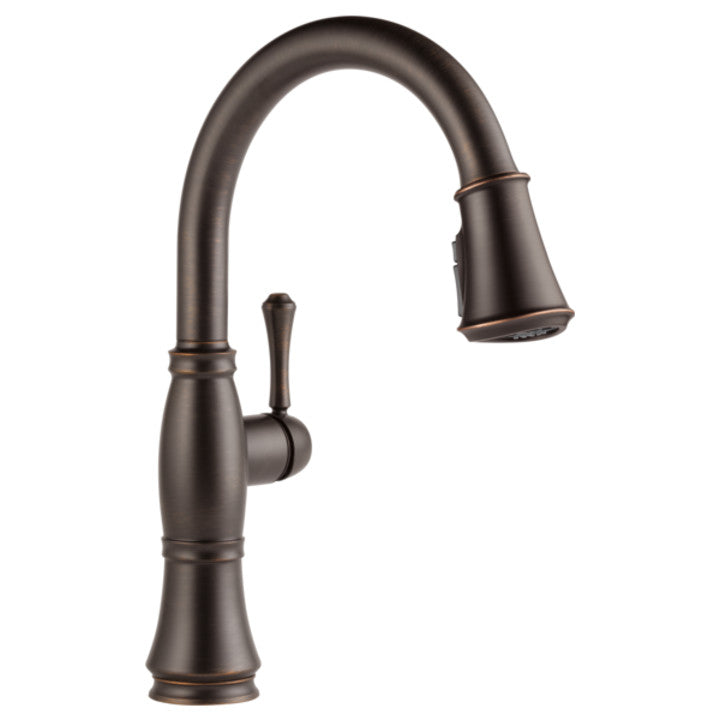 Delta Cassidy Single Handle Pull-Down Kitchen with ShieldSpray