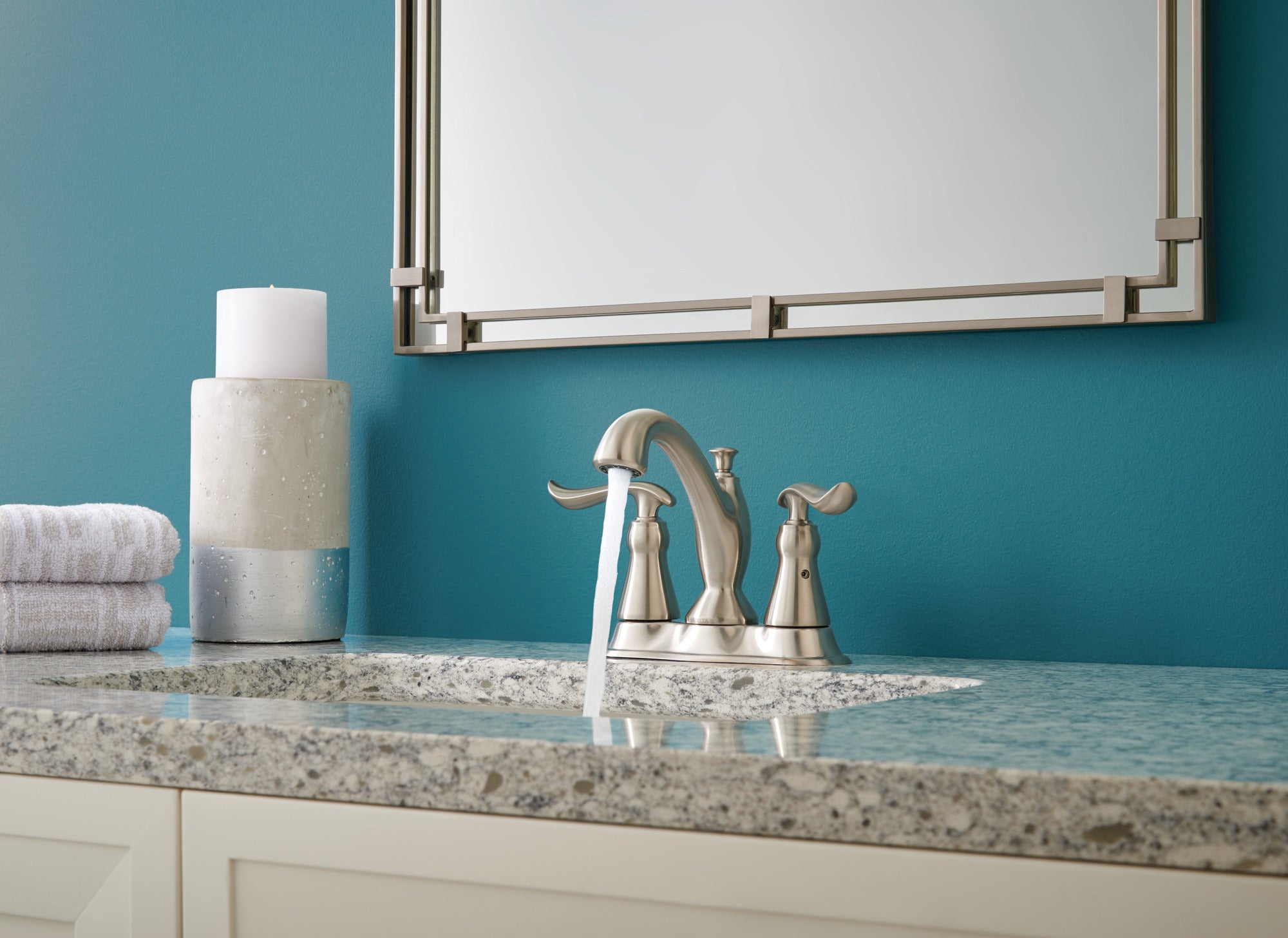 Delta Linden 2 Handle Centerset Bathroom Faucet Certified Refurbished