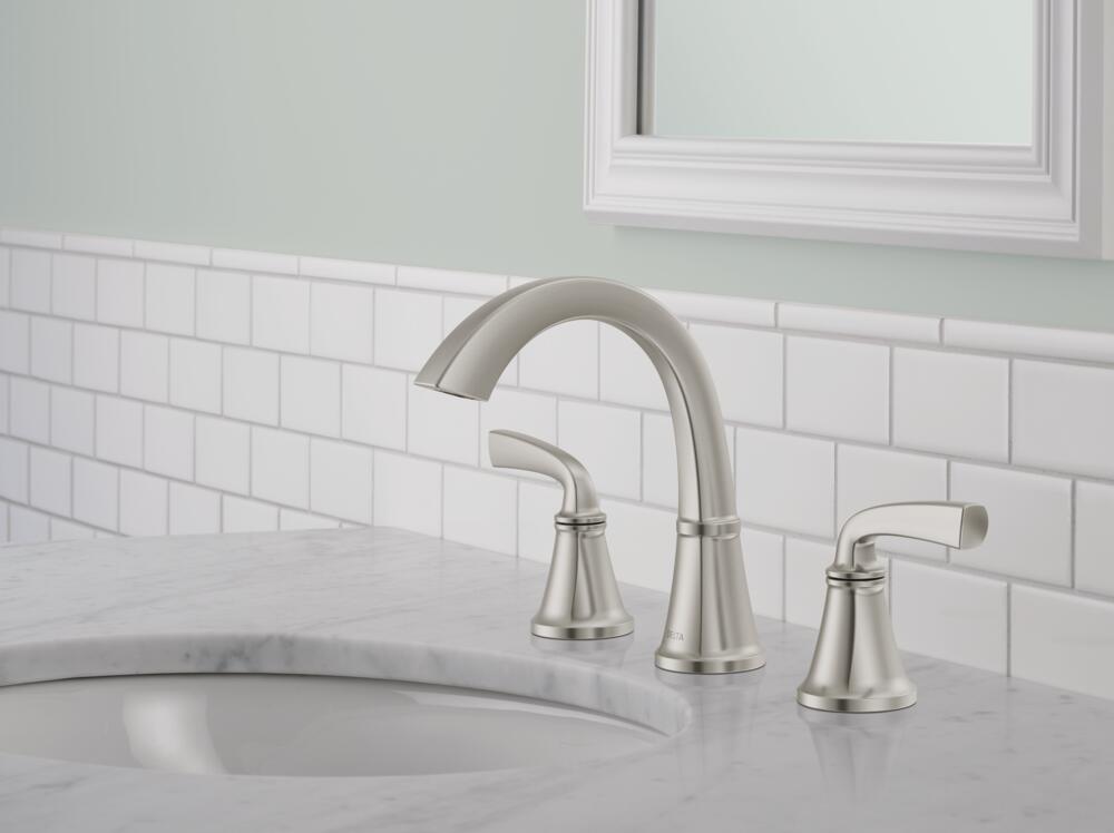 Delta Geist 2-Handle Widespread Bathroom Faucet