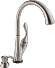Delta Ashton Single Handle Pull-Down Kitchen Faucet with Touch2O