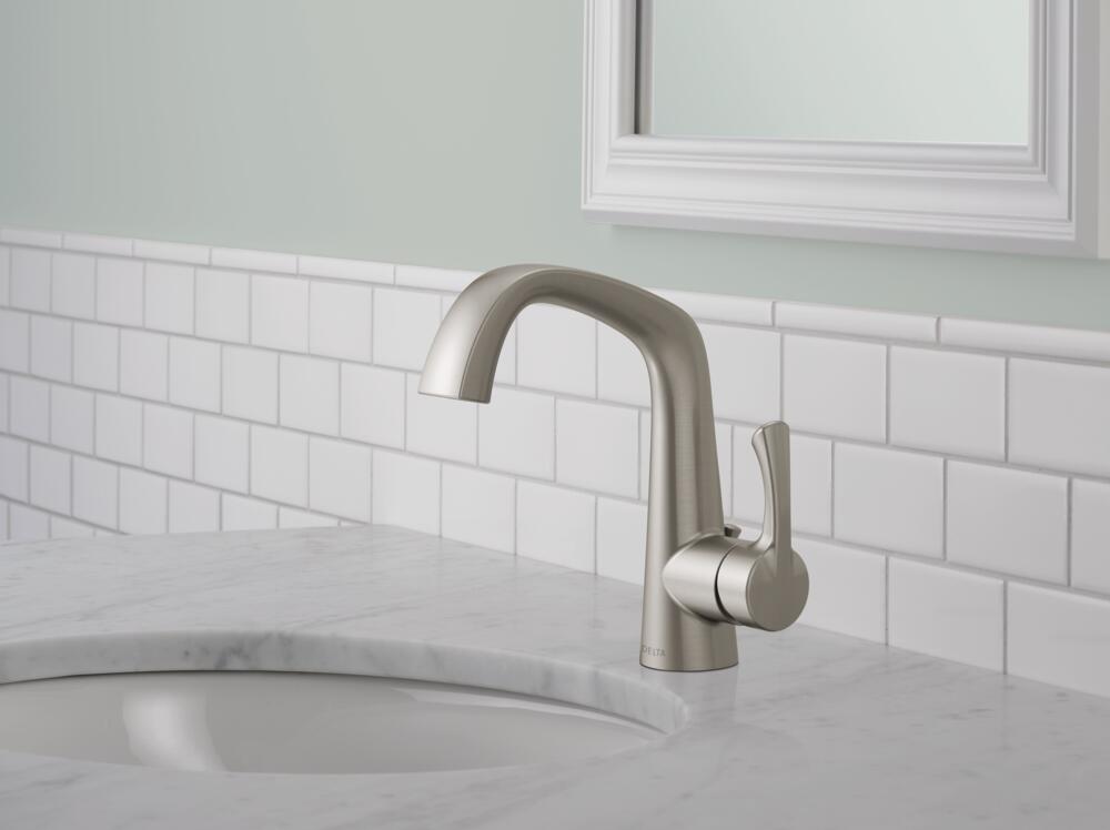 Delta Larkin Centerset Bathroom Sink Faucet Single Handle