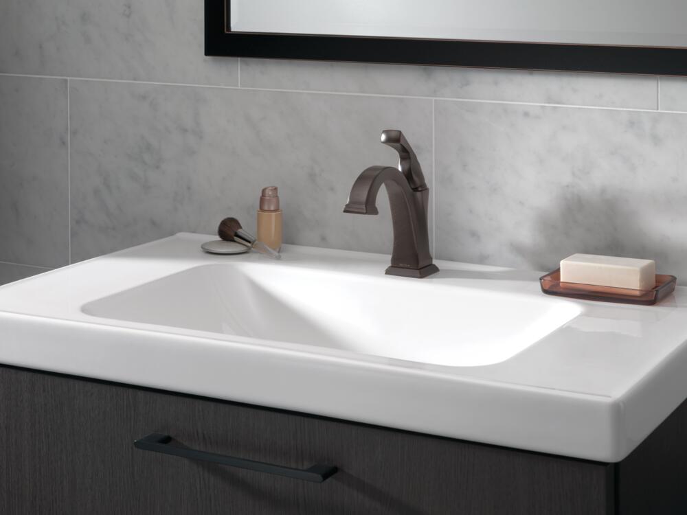 Delta Dryden Single Handle Single-Hole Bathroom Sink Faucet Certified Refurbished