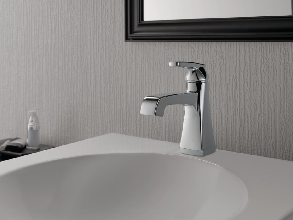 Delta Ashlyn Single Handle Single-Hole Bathroom Sink Faucet