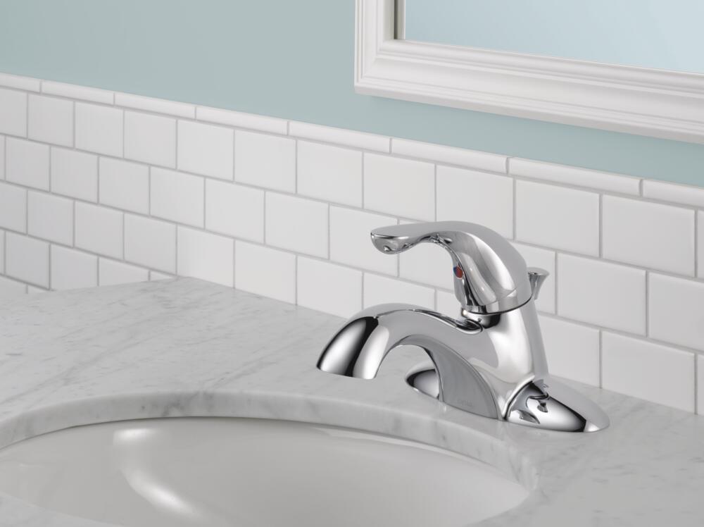 Delta Classic Single Handle Centerset Bathroom Sink Faucet